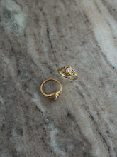 Load image into Gallery viewer, Lilia Ring
