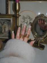 Load image into Gallery viewer, Elira Ring
