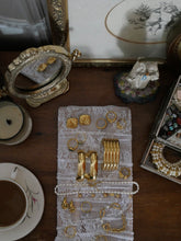 Load image into Gallery viewer, Estrella Necklace
